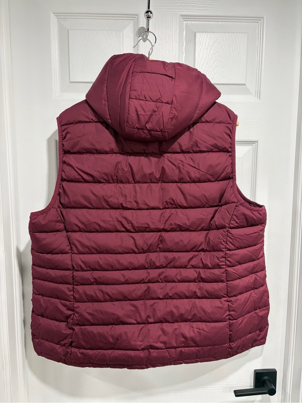 Ricki’s NWT Women's Removable Hooded Zippered Puffer Vest with Bag - Picture 4 of 7
